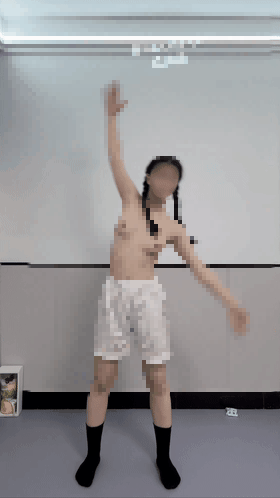 【精品】人气大三学妹【小乔（以安）】长视频定制拉升操