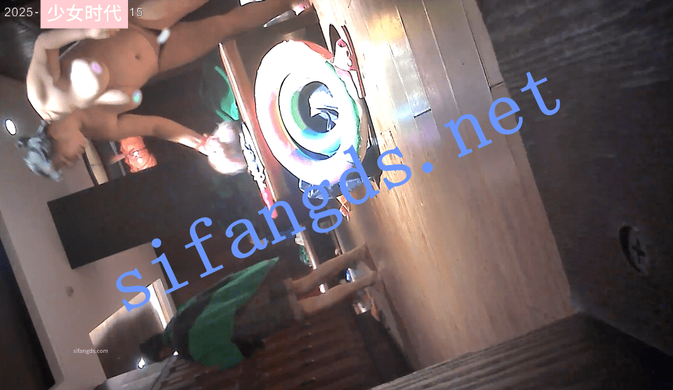 【温泉篇】环肥燕瘦各种肥婆八字奶，极品身材C奶[某房原版]【9.2G】